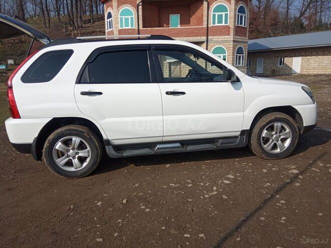 Kia Sportage 2008, 270,000 km - 2.0 л - Astara