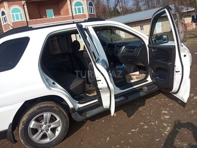 Kia Sportage 2008, 270,000 km - 2.0 л - Astara