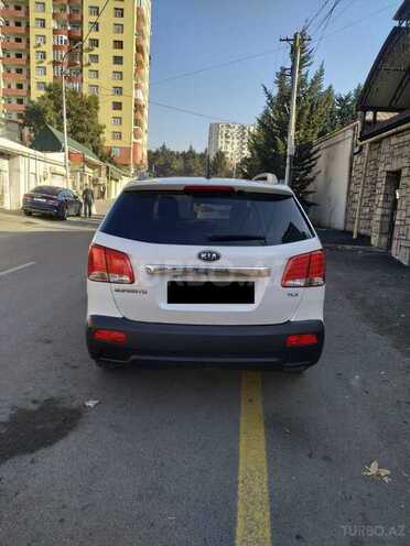 Kia Sorento 2010, 198,300 km - 2.0 l - Bakı