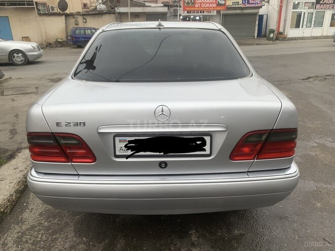 Mercedes E 230 1997, 300,000 km - 2.3 л - Bakı