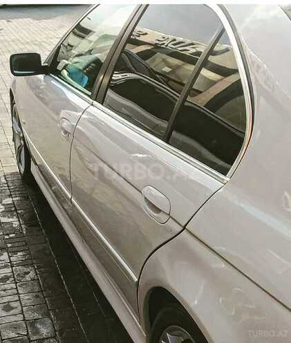 BMW 528 1998, 378,000 km - 2.8 l - Bakı