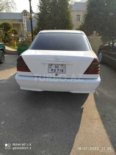 Mercedes C 230 1997, 298,000 km - 2.3 l - Füzuli