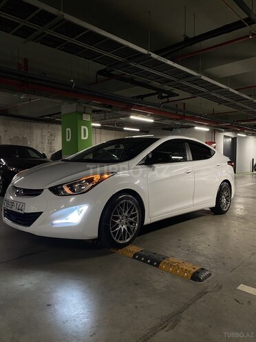Hyundai Elantra 2015, 170,000 km - 1.8 l - Bakı