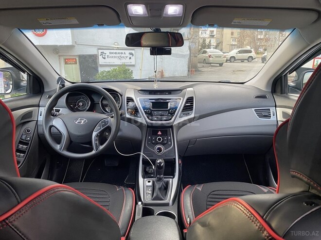 Hyundai Elantra 2015, 170,000 km - 1.8 l - Bakı