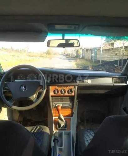 Mercedes 190 1990, 475,362 km - 1.8 l - Quba