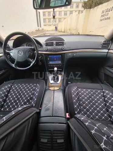 Mercedes E 270 2002, 353,040 km - 2.7 л - Bakı