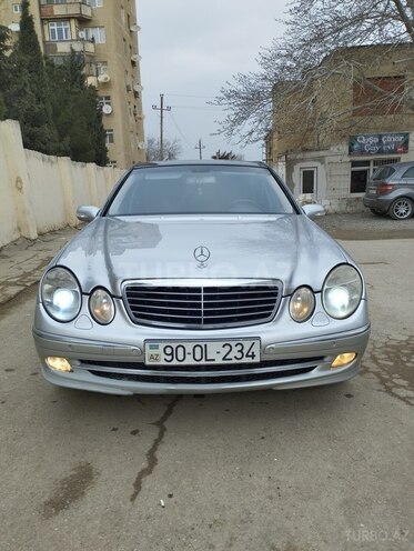 Mercedes E 270 2002, 353,040 km - 2.7 л - Bakı