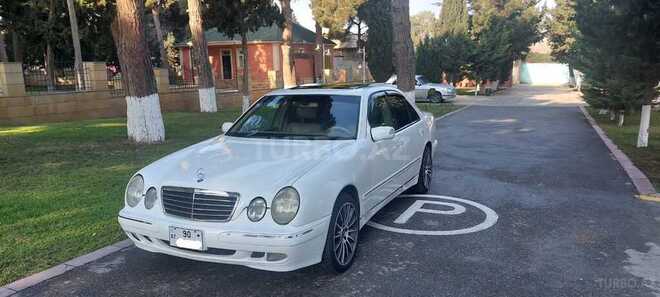 Mercedes E 240 2000, 381,000 km - 2.6 l - Bakı