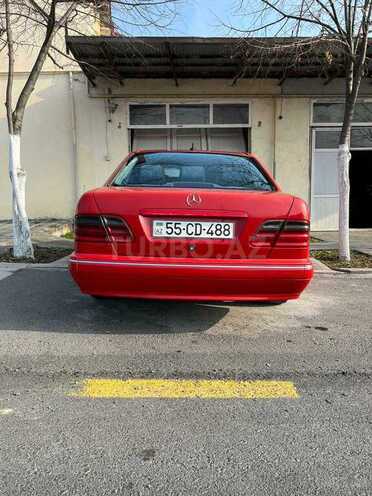 Mercedes E 220 1999, 311,258 km - 2.2 l - Şəki