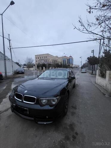 BMW 745 2004, 242,500 km - 4.4 l - Sumqayıt