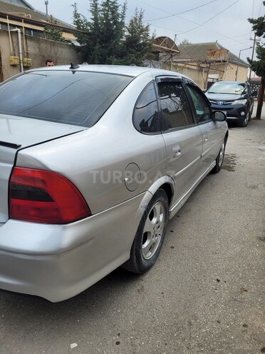 Opel Vectra 2000, 282,000 km - 2.0 l - Bakı
