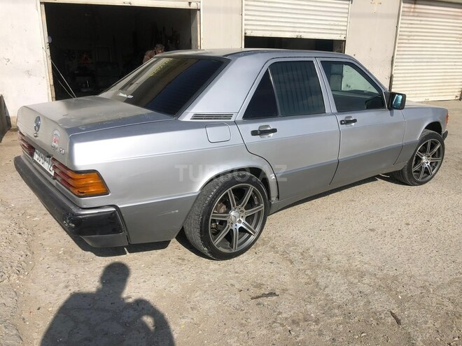 Mercedes 190 1992, 123,456 km - 2.0 l - Bakı