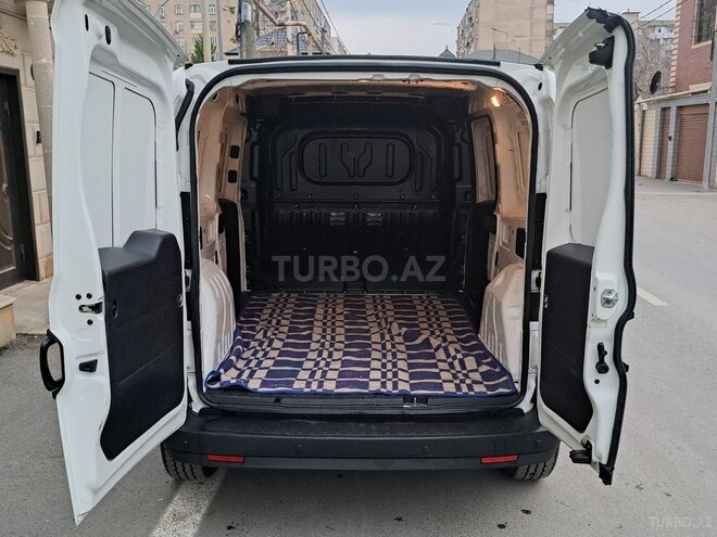 Fiat Doblo 2018, 129,838 km - 1.4 l - Bakı