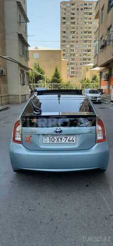 Toyota Prius 2014, 200,000 km - 1.8 l - Bakı