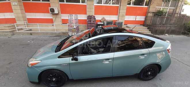 Toyota Prius 2014, 200,000 km - 1.8 l - Bakı