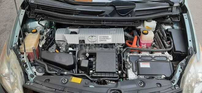Toyota Prius 2014, 200,000 km - 1.8 l - Bakı
