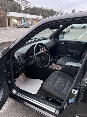 Mercedes C 200 1998, 249,050 km - 2.0 l - Bakı