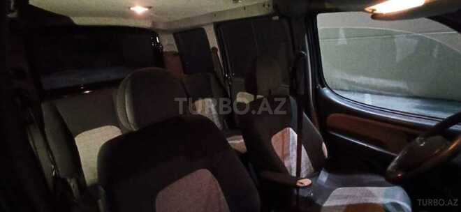 Fiat Doblo 2005, 272,400 km - 1.4 l - Bakı