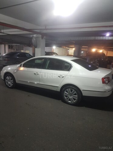 Volkswagen Passat 2010, 169,000 km - 1.8 л - Bakı