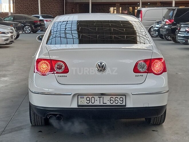 Volkswagen Passat 2005, 231,422 km - 2.0 l - Gəncə
