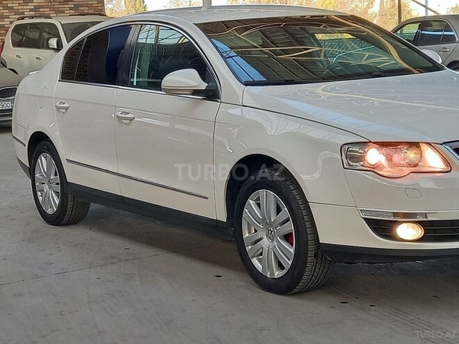 Volkswagen Passat 2005, 231,422 km - 2.0 l - Gəncə