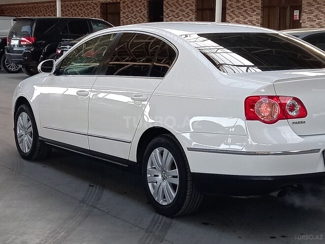 Volkswagen Passat 2005, 231,422 km - 2.0 l - Gəncə