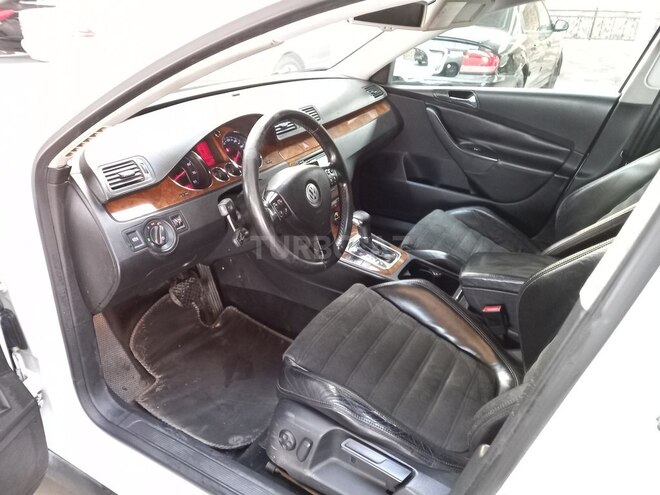 Volkswagen Passat 2005, 231,422 km - 2.0 l - Gəncə