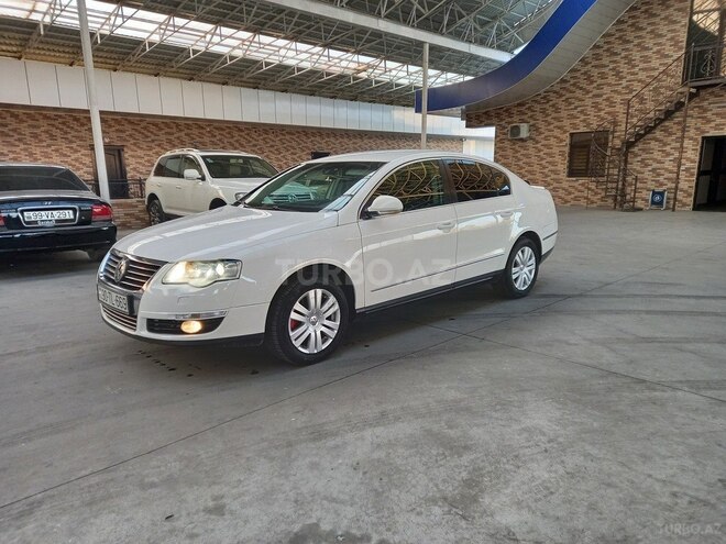 Volkswagen Passat 2005, 231,422 km - 2.0 l - Gəncə