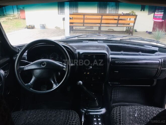 GAZ 31105 2005, 267,000 km - 2.4 l - Bakı