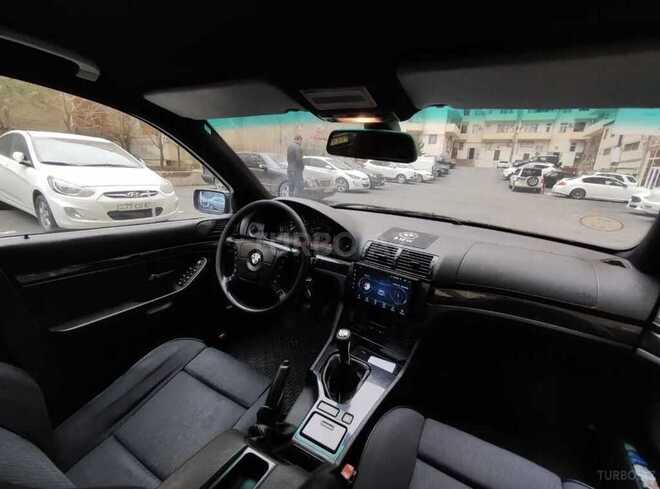 BMW 525 2001, 285,000 km - 2.5 l - Bakı