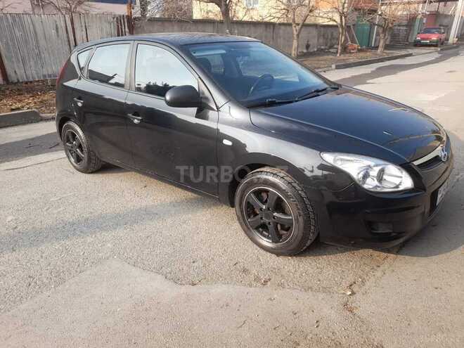 Hyundai i30 2008, 172,000 km - 1.4 l - Mingəçevir