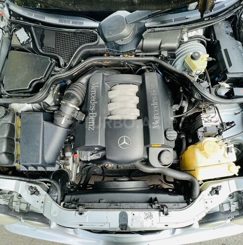 Mercedes E 240 2000, 304,000 km - 2.4 l - Bakı