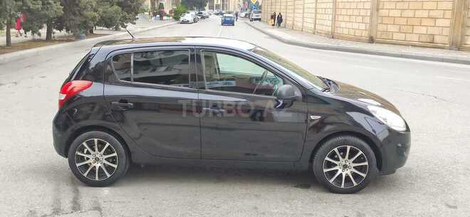 Hyundai i20 2012, 245,000 km - 1.4 л - Bakı