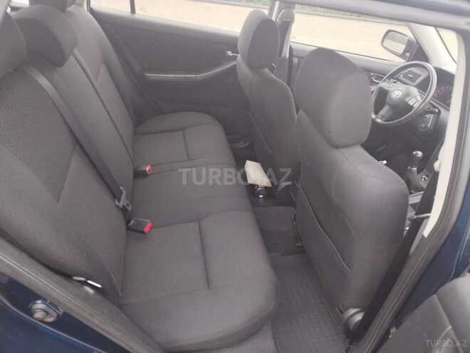 Toyota Corolla 2006, 182,000 km - 1.4 л - Bakı