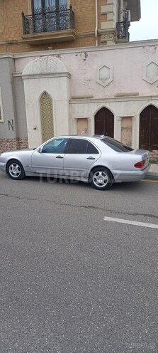 Mercedes E 230 1998, 326,000 km - 2.3 л - Bakı