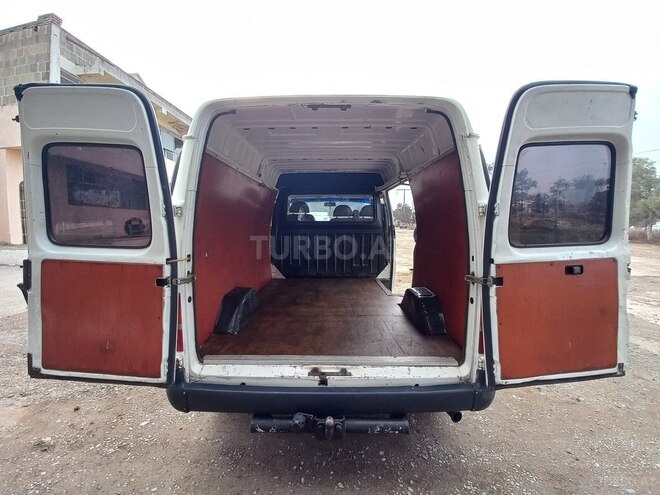 Ford Transit 1998, 328,500 km - 2.5 l - Salyan
