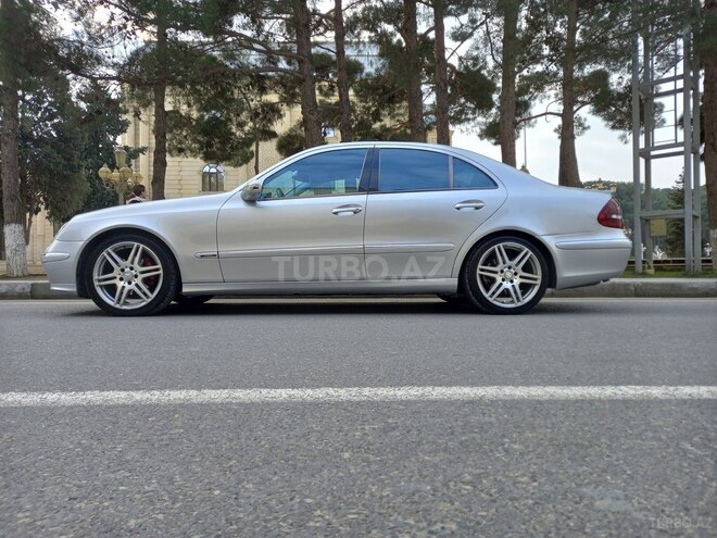 Mercedes E 270 2002, 515,000 km - 2.7 l - Bakı