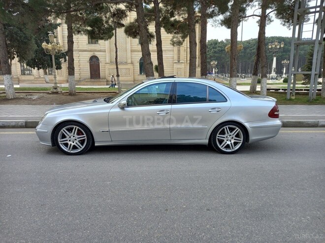 Mercedes E 270 2002, 515,000 km - 2.7 l - Bakı