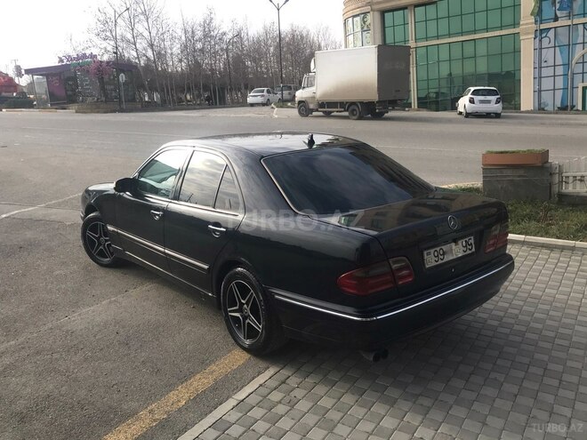 Mercedes E 270 2000, 365,000 km - 2.7 l - Bakı