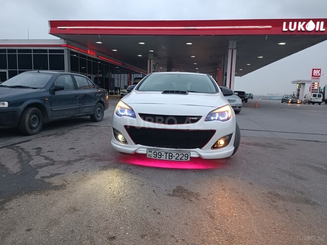 Opel Astra 2012, 180,000 km - 1.4 l - Bakı