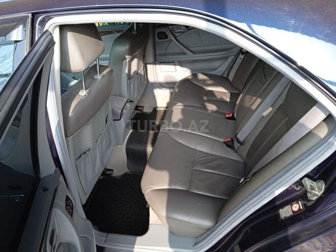 Mercedes E 220 2001, 460,000 km - 2.2 l - Ucar