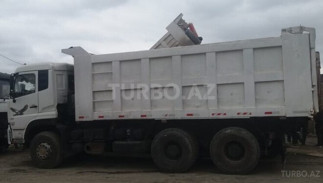 HOWO Sinotruk 2012, 259,000 km - 9.5 l - Bakı