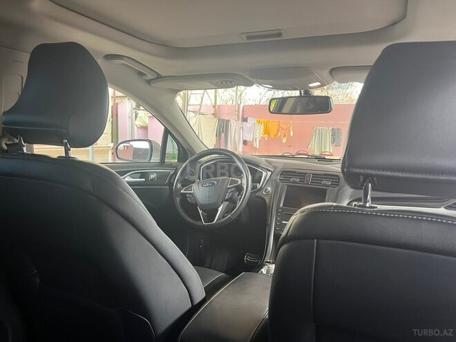 Ford Fusion 2017, 179,000 km - 2.0 л - Şirvan