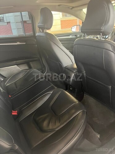 Ford Fusion 2017, 179,000 km - 2.0 л - Şirvan