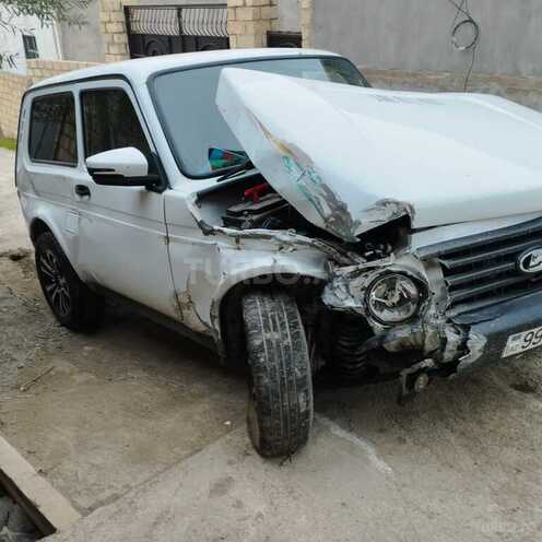 LADA (VAZ) Niva 2007, 100,000 km - 1.7 l - Bakı