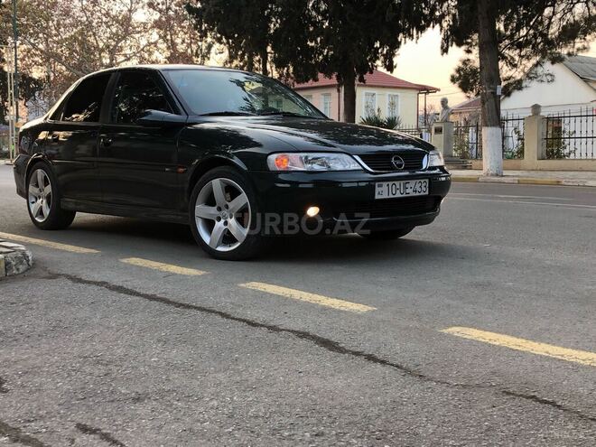 Opel Vectra 1999, 285,364 km - 2.0 л - Ağstafa