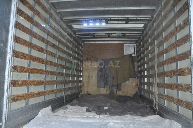 Mercedes Sprinter 412 1999, 252,300 km - 2.9 l - Bakı