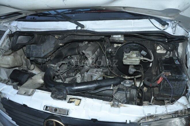 Mercedes Sprinter 412 1999, 252,300 km - 2.9 l - Bakı