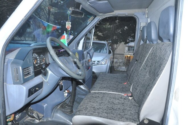 Mercedes Sprinter 412 1999, 252,300 km - 2.9 l - Bakı