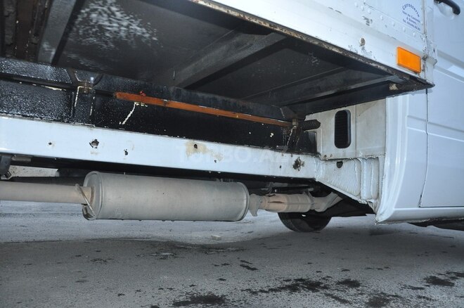 Mercedes Sprinter 412 1999, 252,300 km - 2.9 l - Bakı